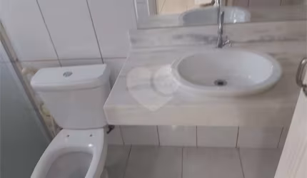 Belíssimo sobrado na Vila Rosália!