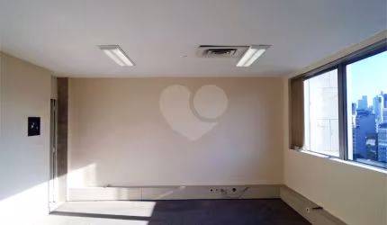 Sala Comercial para Venda com 171 m2 no Centro de São Paulo