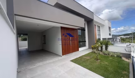 Casa SemiMobiliada com Suíte e Pé Direito Duplo – Alta Vista, São José/SC