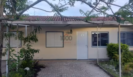 Ótima casa no condomínio Neo Residencial.