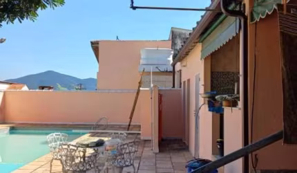 Casa à venda, 3 quartos, 1 suíte, 4 vagas, Campo Grande - Rio de Janeiro/RJ