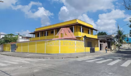 Ampla casa em Santa Margarida