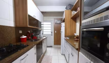 Casa para Venda em Osasco, Jaguaribe, 3 dormitórios, 3 suítes, 2 banheiros, 2 vagas