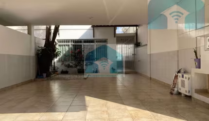 Casa em condomínio fechado com 4 quartos à venda na Rua Barão de Suruí, 157, Vila Congonhas, São Paulo, 200 m2 por R$ 1.000.000