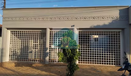 Oportunidade Imperdível!   Imóvel com Localização Privilegiada e Preço Abaixo do Mercado.