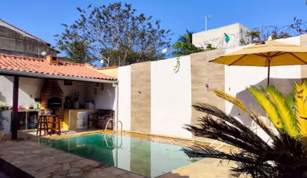 Casa para Venda em Itaboraí, Rio Várzea, 3 dormitórios, 2 banheiros, 2 vagas