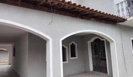 Casa para Locação em Itaboraí, Venda das Pedras, 3 dormitórios, 1 suíte, 3 banheiros, 2 vagas