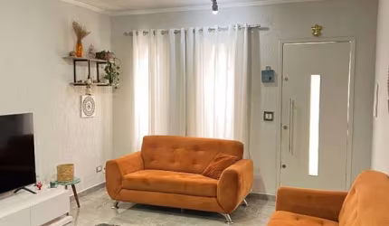 Sobrado com 2 quartos na Mooca
