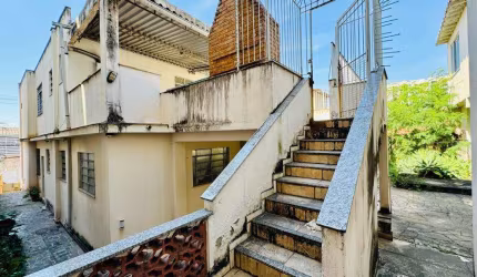 Casa à venda em Rio de Janeiro, Del Castilho, com 9 quartos, com 419 m²