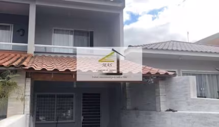 Sobrado à venda com 2 quartos e quintal em Potecas