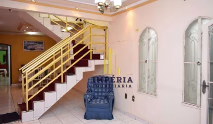 Sobrado com 4 dormitórios à venda, 283 m² por R$ 750.000,00 - Vila Vianelo - Jundiaí/SP