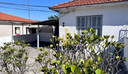 CASA  A VENDA PARA USO COMERCIAL OU RESIDENCIAL NA COLONIA- JUNDIAÍ-SP.