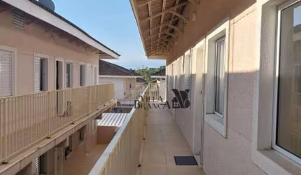 Casa com 2 dormitórios para alugar, 48 m² por R$ 2.000,00/mês - Villa Branca - Jacareí/SP