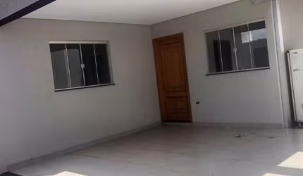 Ótima casa no bairro Montevidéu