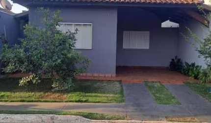 Casa em Condomínio 1 suite e 3 quartos - Vila Santa Luzia