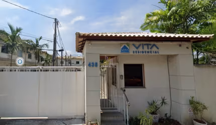 Casa em Condomínio com 4 Quartos, 113m² - Taquara - RJ