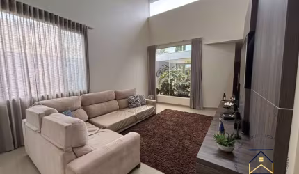 Casa em condomínio fechado com 4 quartos à venda na Rua Cinco, 201, Jardim Residencial Dona Lucilla, Indaiatuba por R$ 2.250.000
