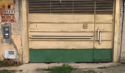 Vende-se Casa Térrea no Parque Maria Helena - Suzano