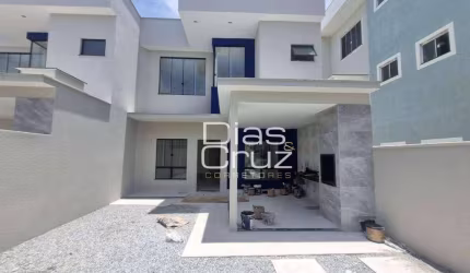 Duplex no Costazul com 3 suítes, Rio das Ostras
