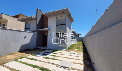 Casa com 3 quartos a 50 metros da praia, Verdes Mares - Rio das Ostras/RJ