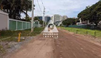 Terreno Recreio dos Bandeirantes proximo de shopping comercio e Conexao metro oportunidade unica!