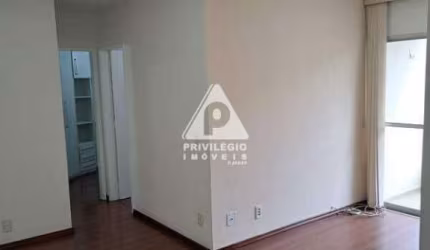 Apartamento 2 quartos com varanda sala 2 ambientes condomínio Infra 1 vaga Vista Linda Jacarepaguá Pechincha