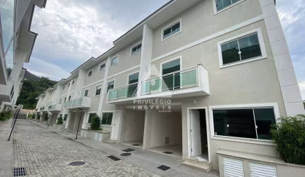 Casa em Condomínio à venda, 3 quartos, 1 suíte, 1 vaga, Taquara - RIO DE JANEIRO/RJ