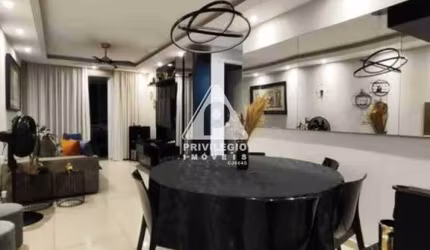 Apartamento mobiliado de 2 quartos à Venda na Barra Olímpica