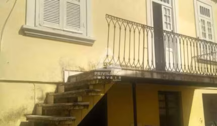 CASARAO DUPLEX EM CONDOMINIO
