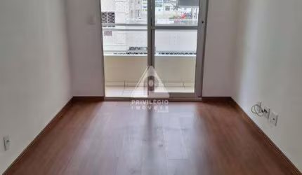 Apartamento 2 quartos reformado