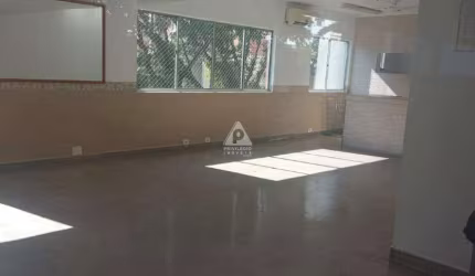 Apartamento 2 quartos, em excelente localização, no condominio Tijolinho