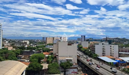 Apartamento a venda na Rua Haddock Lobo com 2 quartos e uma agradavel varanda