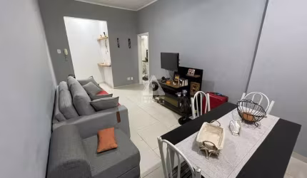 Apartamento à venda, 1 quarto, 1 banheiro, 50m², 220m do Metrô Afonso Pena, Tijuca - RJ.