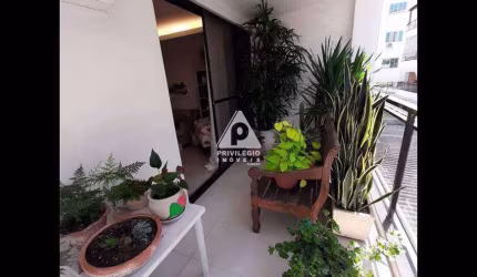 Apartamento 2 quartos 1 suíte 1 vaga Sol manhã Posto 10 Recreio dos Bandeirantes
