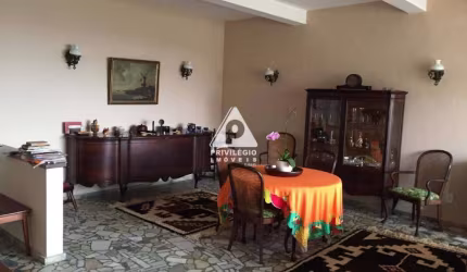 Incrível OPORTUNIDADE em Santa Teresa! Casa vista verde e Cristo!