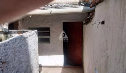 Casarão Duplex com 15 quartos no Centro