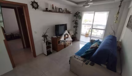 Cobertura duplex 131 m2 tres quartos sendo um suite vaga na escritura Praça da Bandeira