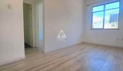 Apartamento à venda no Jardim Botânico, 2 quartos, dependência completa