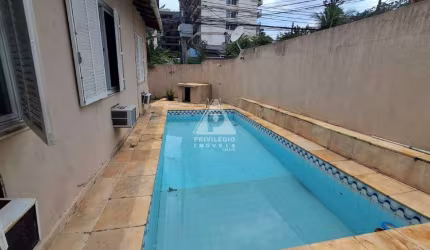 Belissima casa 3 quartos com piscina no Pechincha