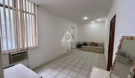 Apartamento à venda, 2 quartos, Flamengo - RJ