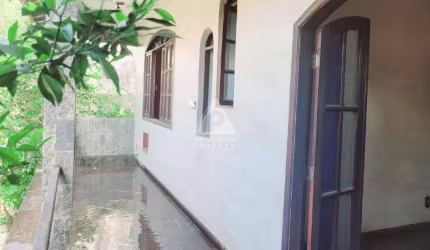 Casa 3 Quartos, 3 Banheiros e 2 Vagas - Piedade ( Agua Santa )