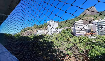 Posto 12 Leblon , quadra da Praia., Alto Padrão, 243m2 , 4 quartos 2 vagas
