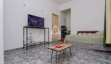Casa de Vila à venda, 1 quarto, Santa Teresa - RIO DE JANEIRO/RJ