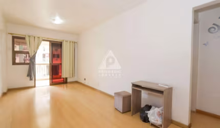 Apartamento à venda, 2 quartos, 1 suíte, 1 vaga, Catete - RIO DE JANEIRO/RJ