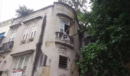 Privilégio imóveis vende: Excelente casa com terreno e hostel