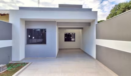 Casa com 3 quartos à venda na Rua Pioneiro Euclides Cordeiro da Silva, Conjunto Habitacional Requião, Maringá por R$ 315.000