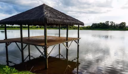 Terreno à venda na Rua, Condomínio Casas do Lago, Ângulo por R$ 150.000