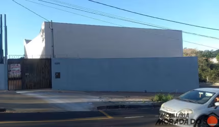 BARRACÃO COMERCIAL E INDUSTRIAL  - VENDA OU LOCAÇÃO
