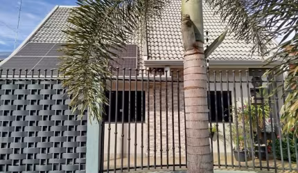 EXCELENTE CASA 'ASSOBRADADA' A VENDA - ÓTIMA CONSERVAÇÃO!
JARDIM OURO VERDE I