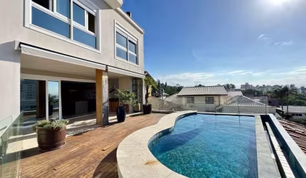 Casa com 3 quartos à venda na Rua Visconde de Taunay, 218, Agronômica, Florianópolis, 284 m2 por R$ 2.450.000